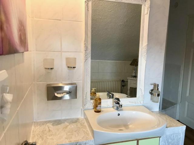 Thueringer Hof Hotel Heringen  Luaran gambar